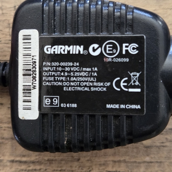 Garmin Nuvi - Picture 2 of 13